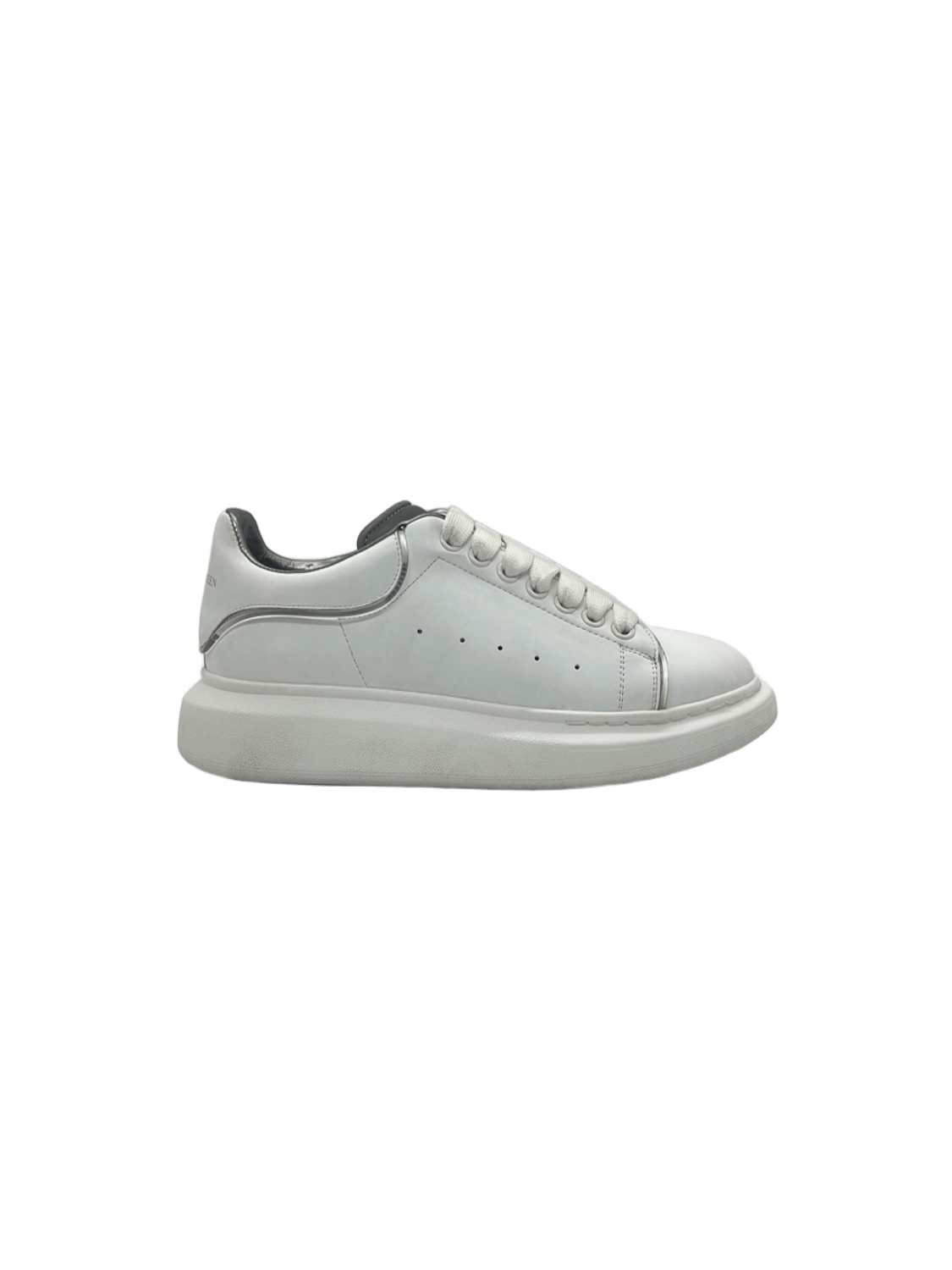 Alexander McQueen In White Led