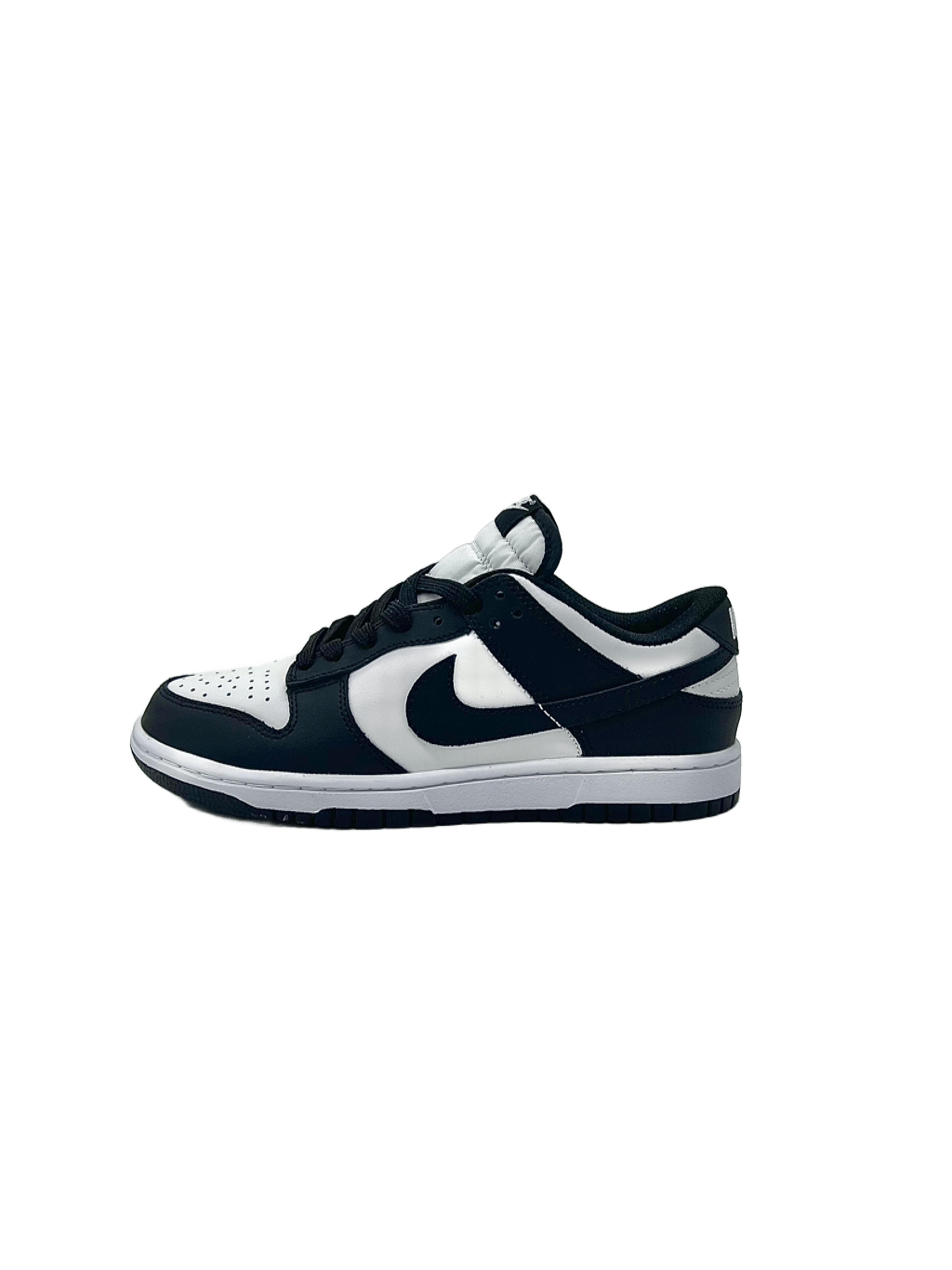 Nike SB Dunk Low Retro Panda