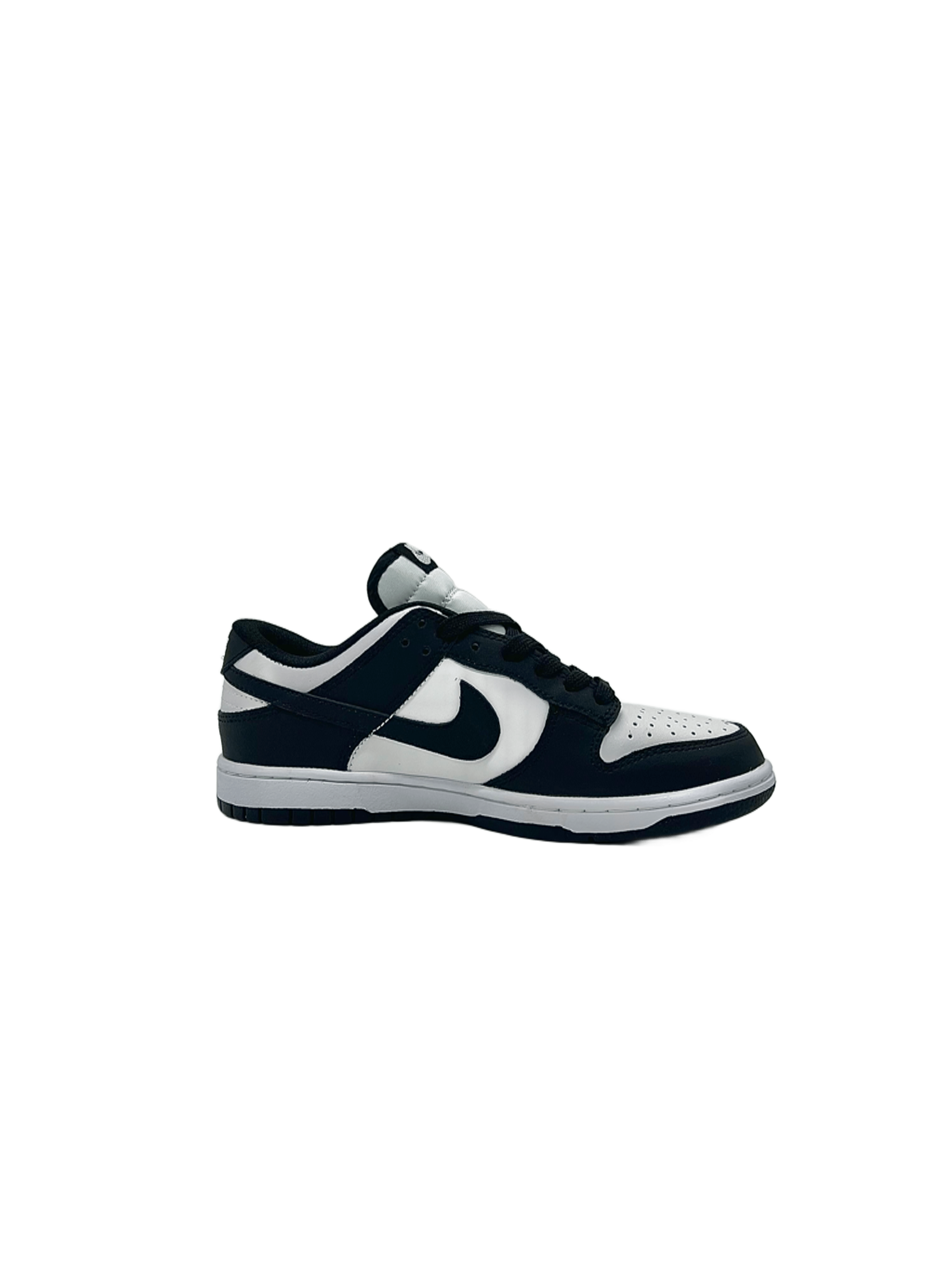 Nike SB Dunk Low Retro Panda