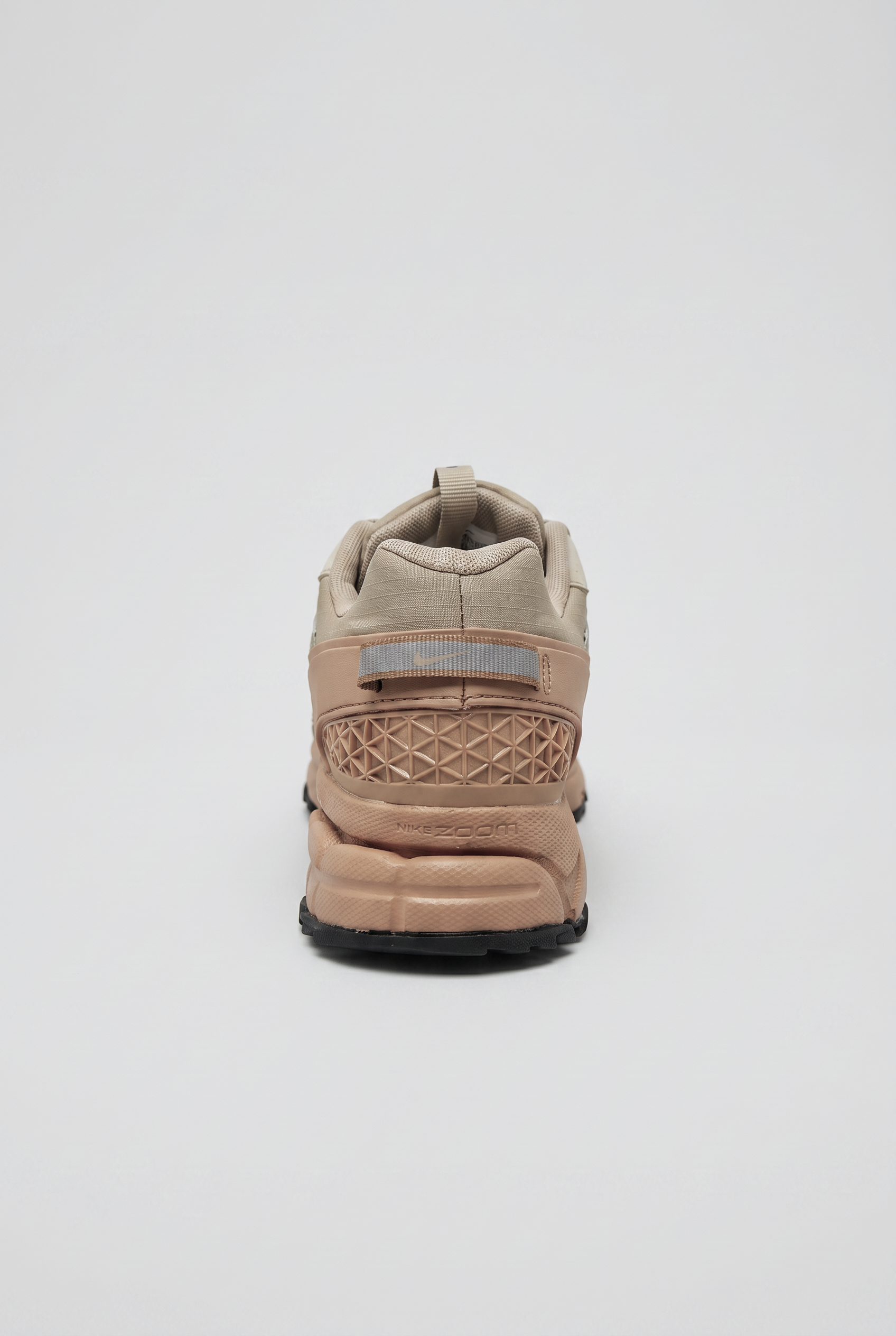 Nike Zoom Vomero Roam sneaker