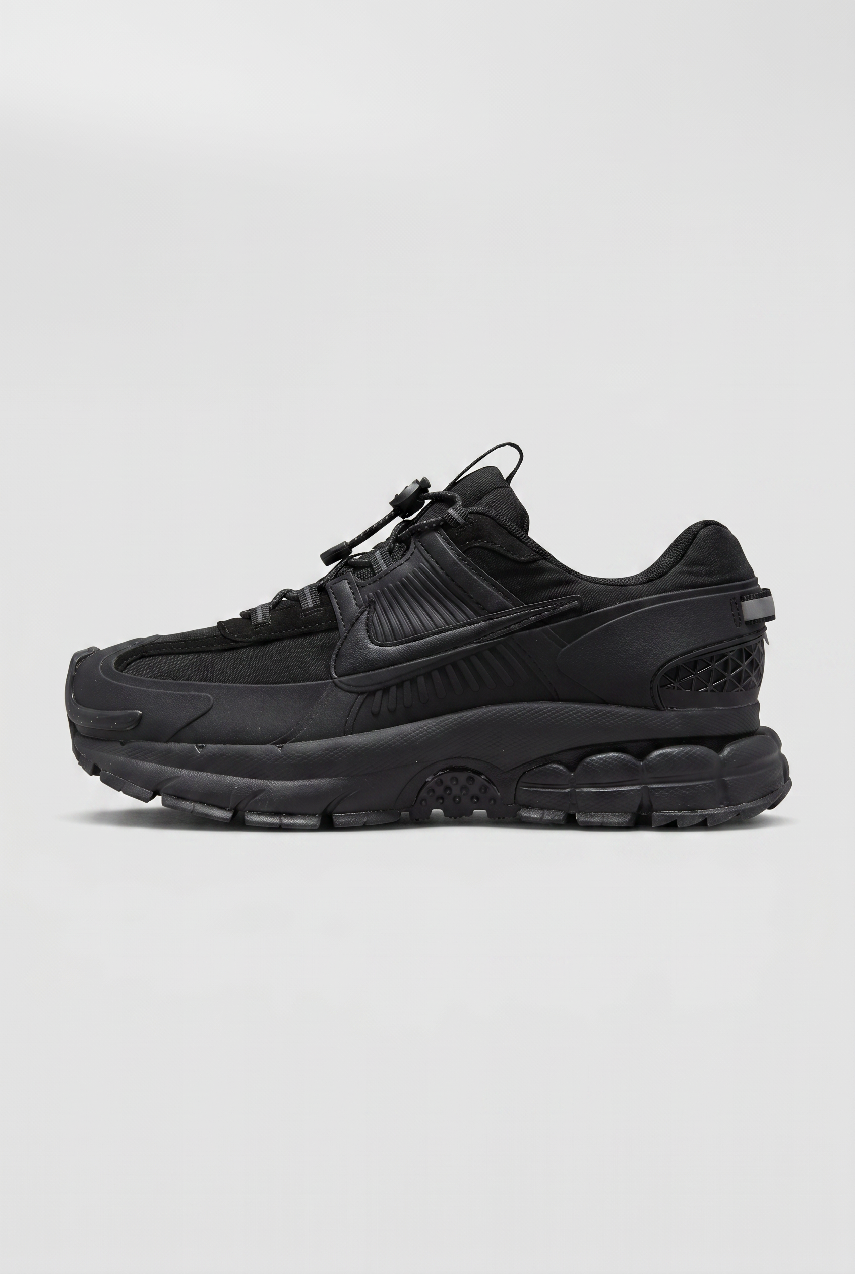 Nike Zoom Vomero Roam sneaker