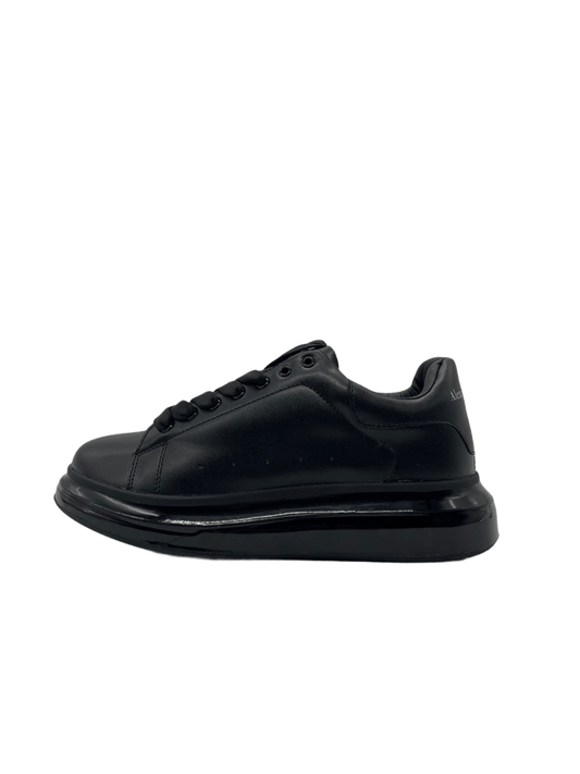 Alexander McQueen In Black