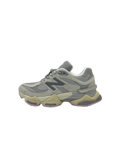 NEW BALANCE 9060 IN BEIGE