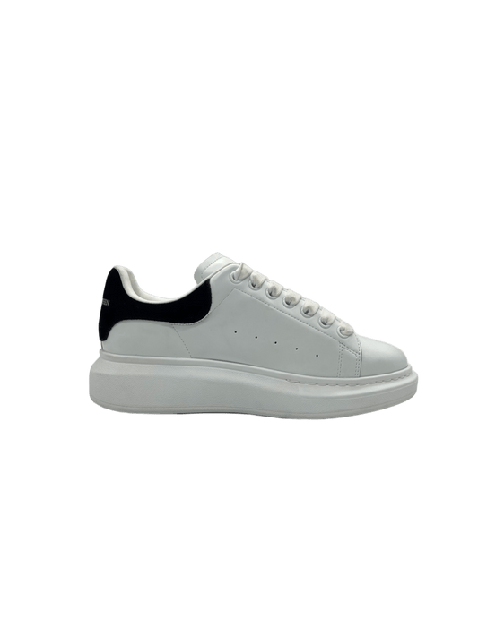 Alexander McQueen In White X Black