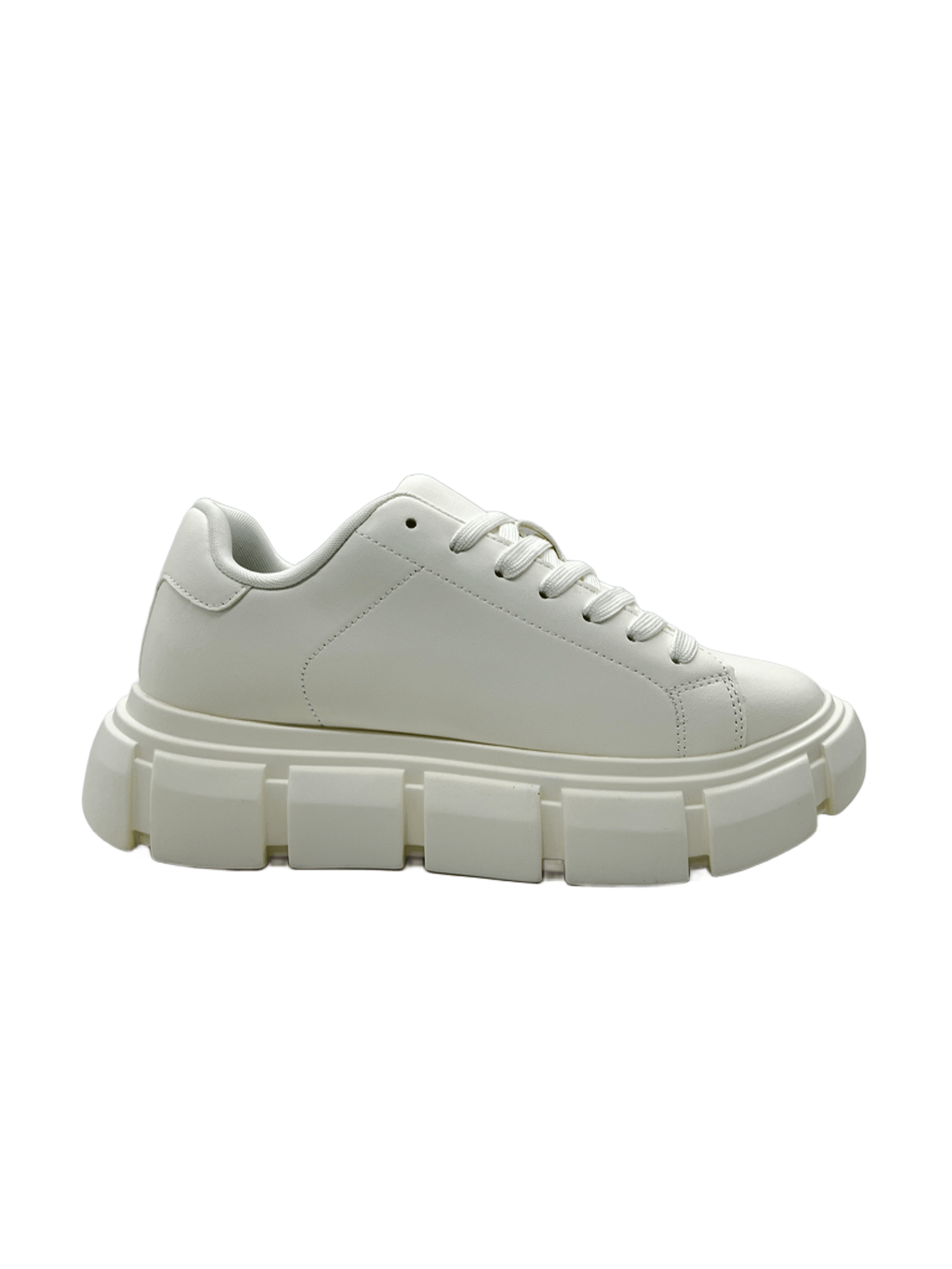 Zara In White