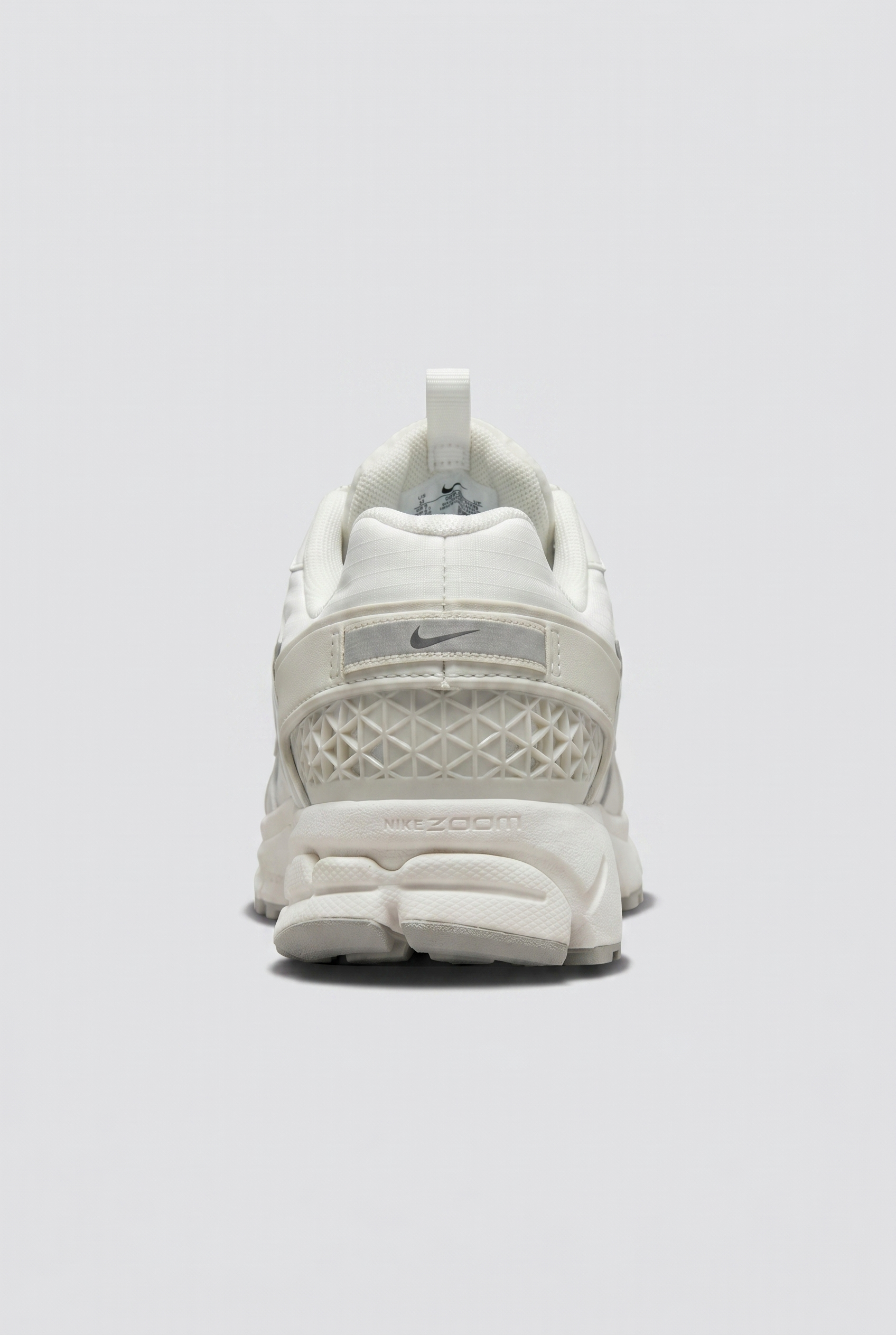 Nike Zoom Vomero Roam sneaker