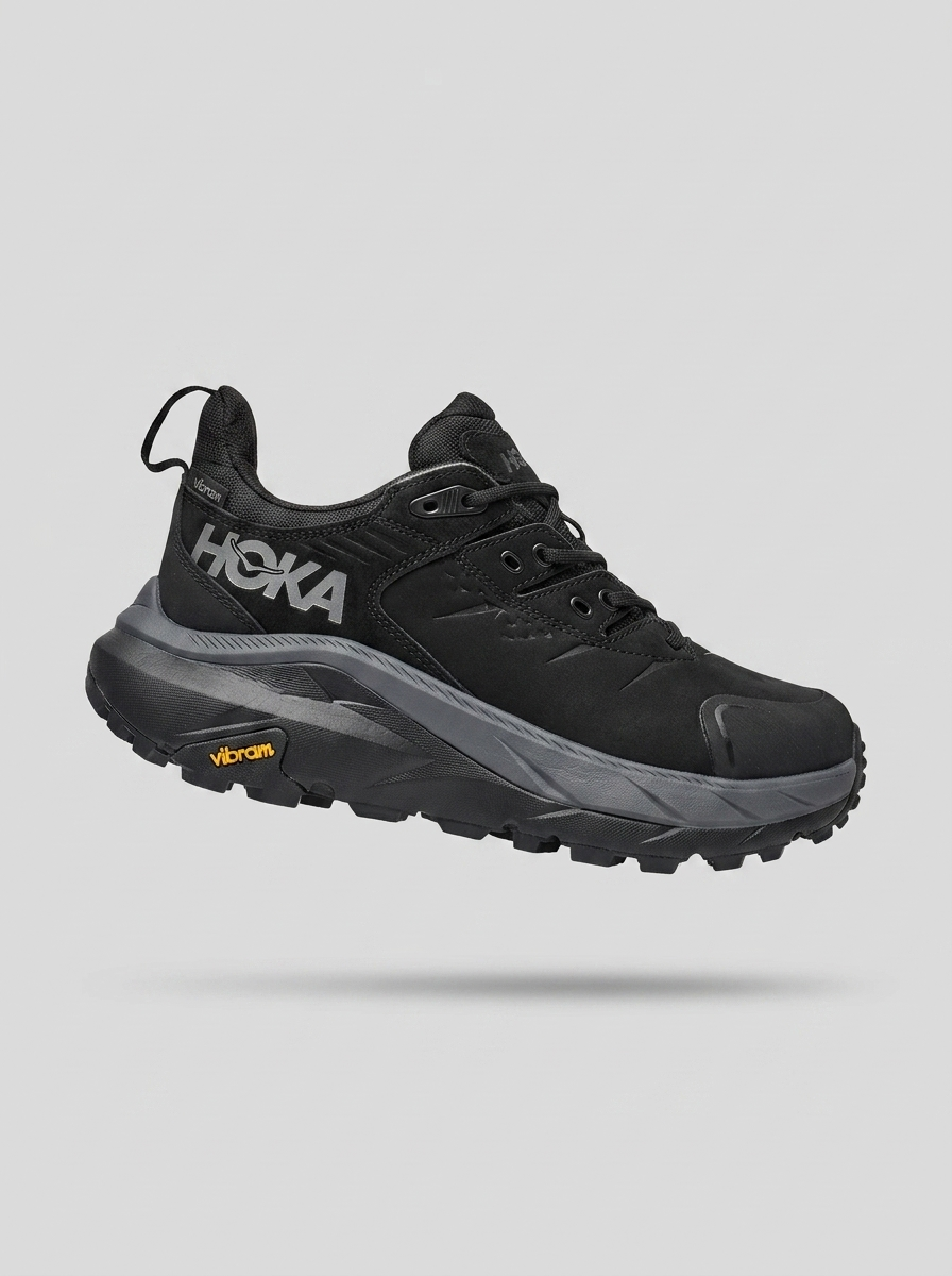 hoka m32