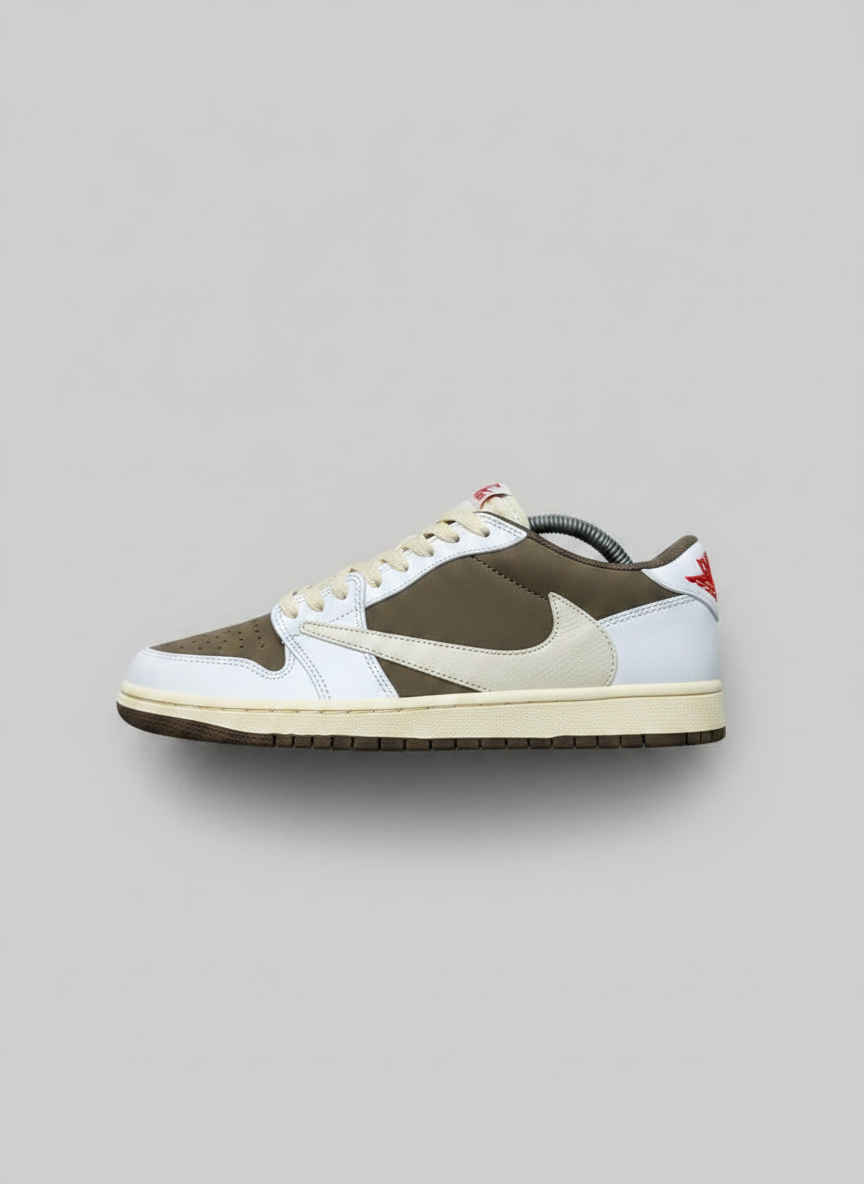 sb travis m32
